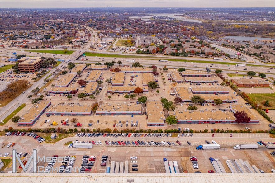 2100 N State Highway 360, Grand Prairie, TX à louer - Aérien - Image 2 de 8
