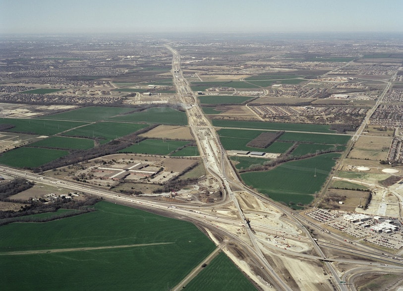 5900 S Lake Forest Dr, McKinney, TX à louer - Aérien - Image 3 de 49