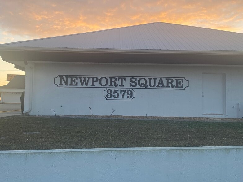 3579 S Access Rd, Englewood, FL for sale - Building Photo - Image 3 of 3