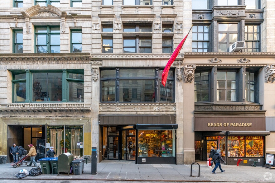 18 E 17th St, New York, NY for lease - Building Photo - Image 2 of 10