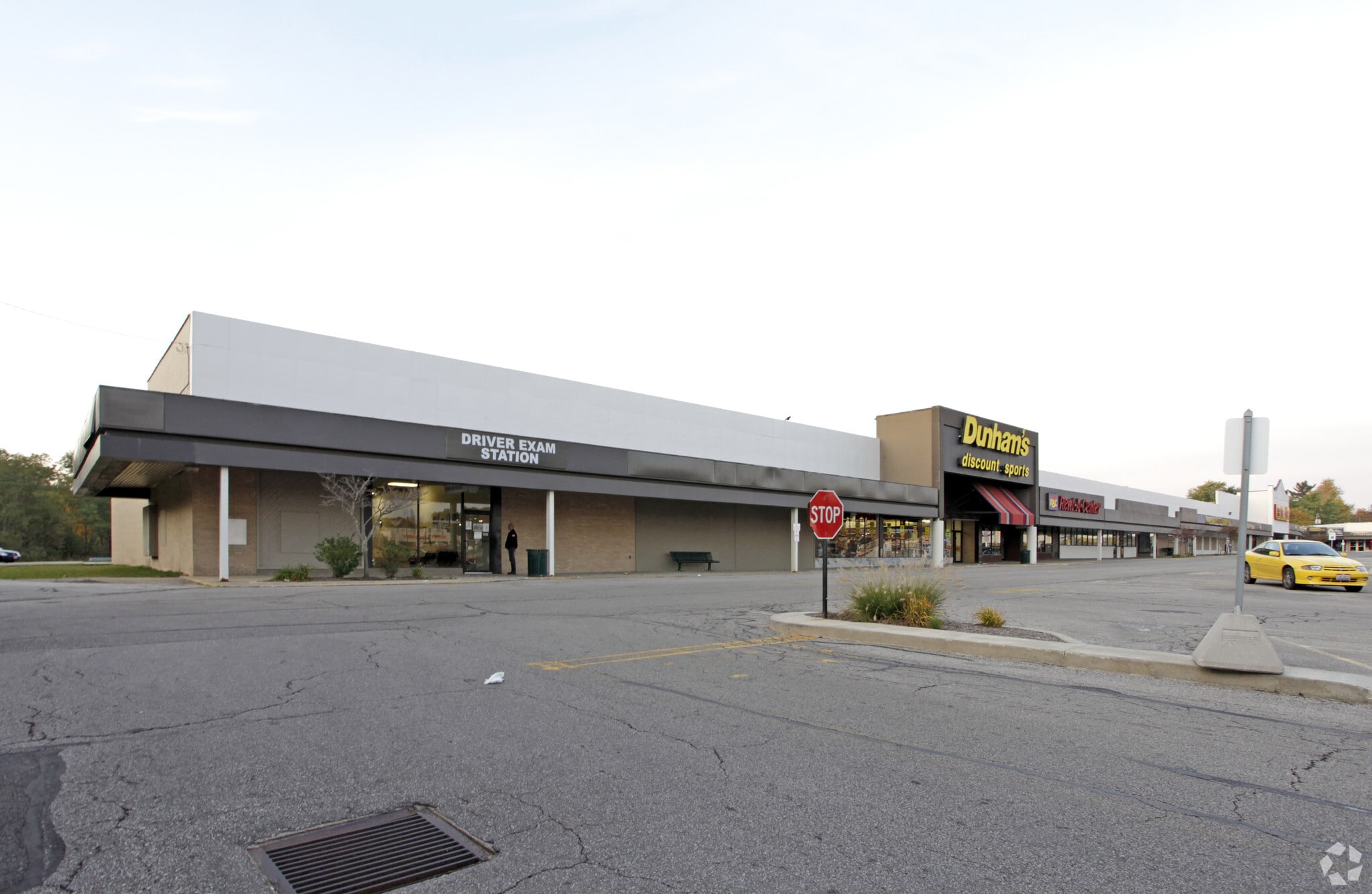 1129-1245 Park Ave W, Mansfield, OH for lease Primary Photo- Image 1 of 8