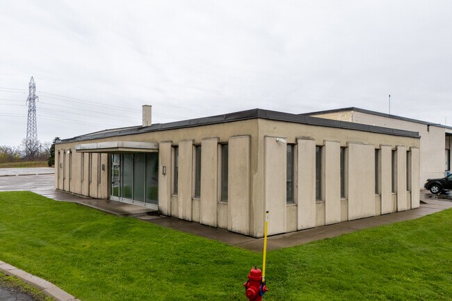 More details for 590 Nash Rd, Hamilton, ON - Office for Lease