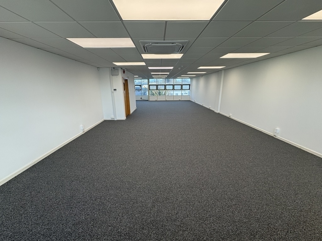 School Ln, Eastleigh à louer Photo intérieure- Image 1 de 3