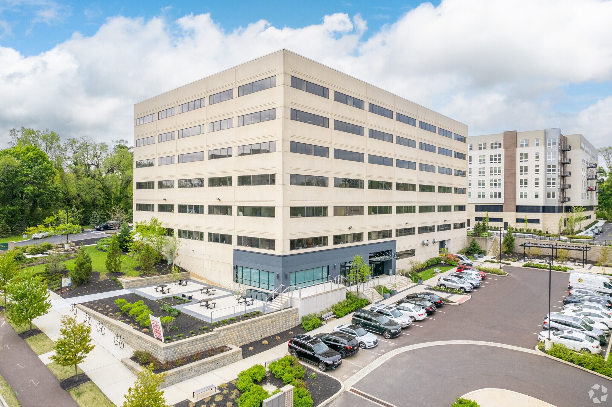 150 Monument Rd, Bala Cynwyd, PA à louer Photo du bâtiment- Image 1 de 16