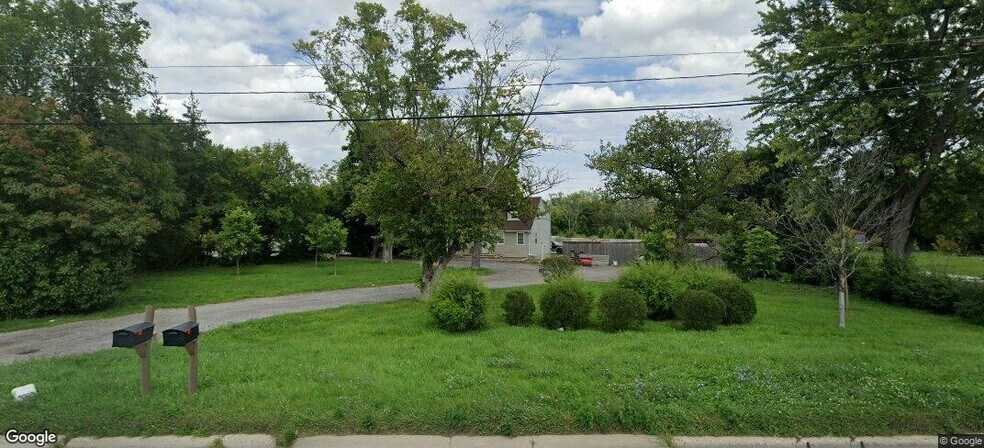 24803 N Milwaukee Ave, Vernon Hills, IL à vendre - Photo principale - Image 1 de 1