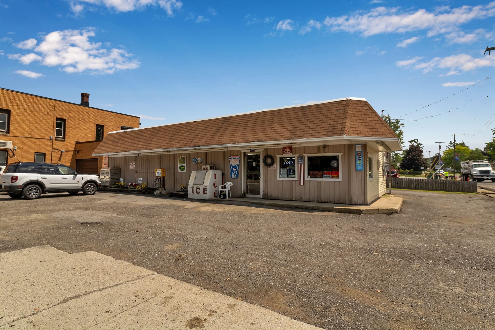 10557 Main st, North Collins, NY for sale Primary Photo- Image 1 of 22