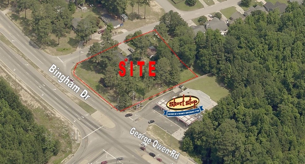 2205 Bingham Dr, Fayetteville, NC à vendre - Photo du bâtiment - Image 2 de 4