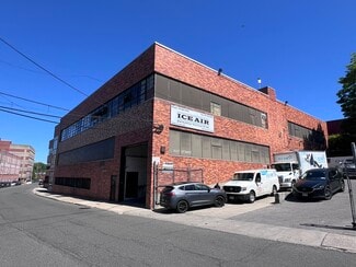 Plus de détails pour 80 Hartford Ave, Mount Vernon, NY - Industriel à vendre