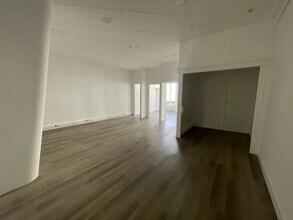 Bureau dans Lyon à louer Photo intérieure- Image 2 de 8