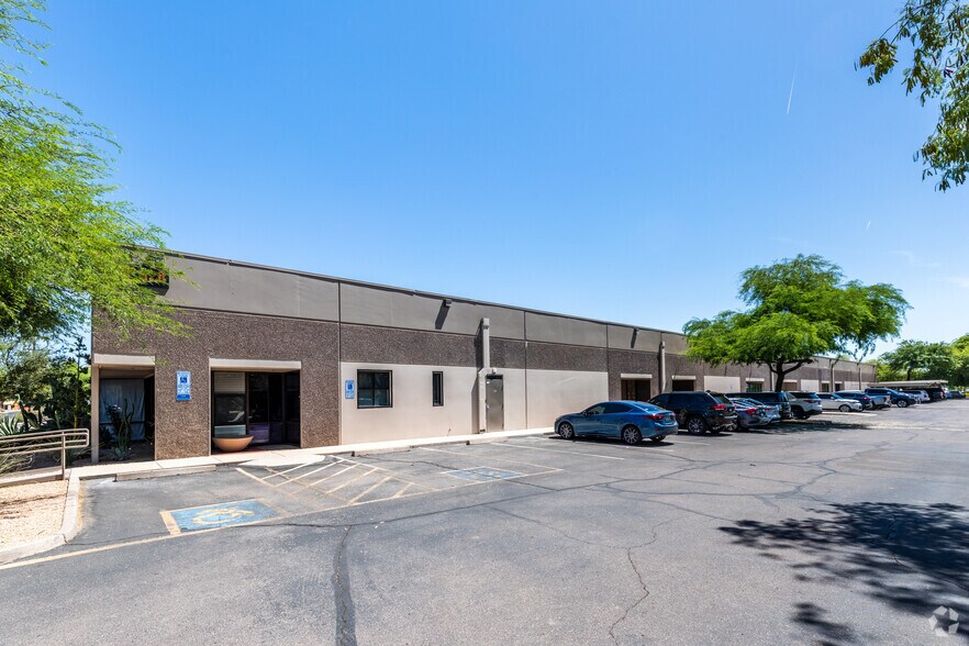 920 E Madison St, Phoenix, AZ à louer - Photo du bâtiment - Image 3 de 4