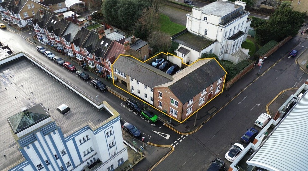 23 King St, Watford à vendre - Photo du bâtiment - Image 2 de 11