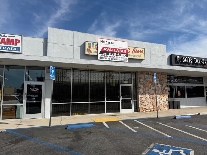7605-7643 Firestone Blvd, Downey, CA à louer - Photo du bâtiment - Image 2 de 10