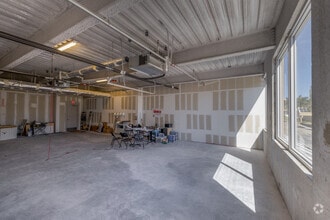 3683 S Miami Ave, Miami, FL for lease Interior Photo- Image 2 of 4