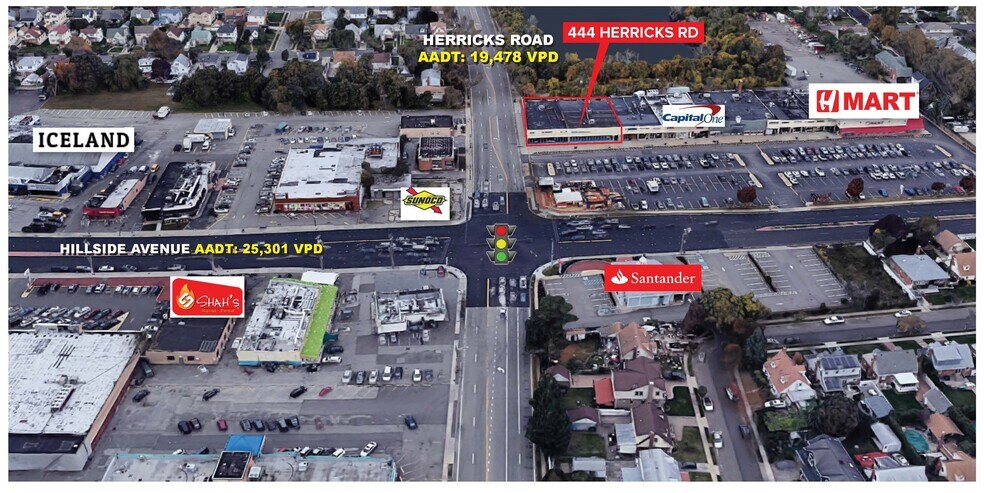 400 Hillside Ave, New Hyde Park, NY à louer - Photo du bâtiment - Image 3 de 6