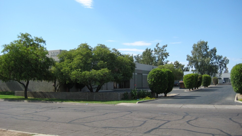 3440 W Lewis Ave, Phoenix, AZ for lease - Building Photo - Image 2 of 11