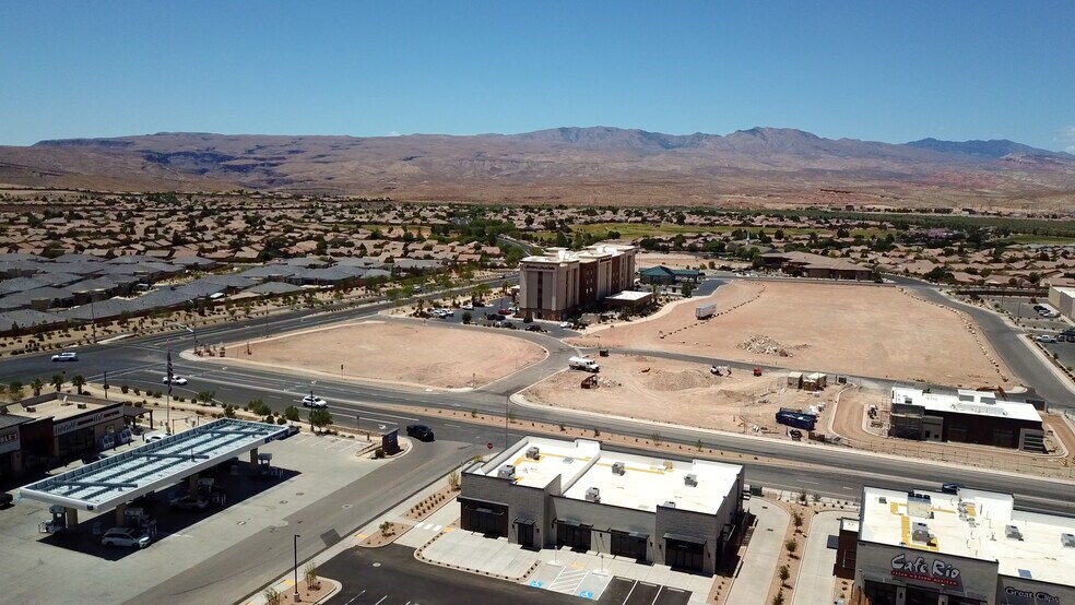 4609 Pioneer Rd, St George, UT à louer - Photo du bâtiment - Image 3 de 6