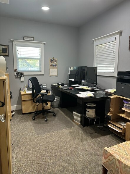 3125 Hemphill St, Fort Worth, TX for sale - Building Photo - Image 3 of 8