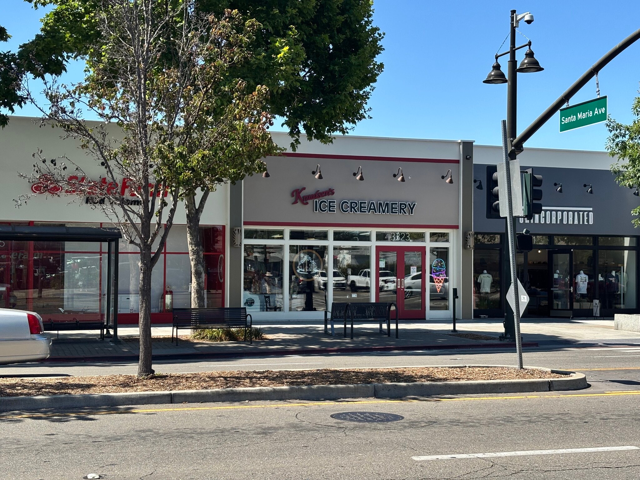 3331 Castro Valley Blvd, Castro Valley, CA à louer Photo du bâtiment- Image 1 de 4