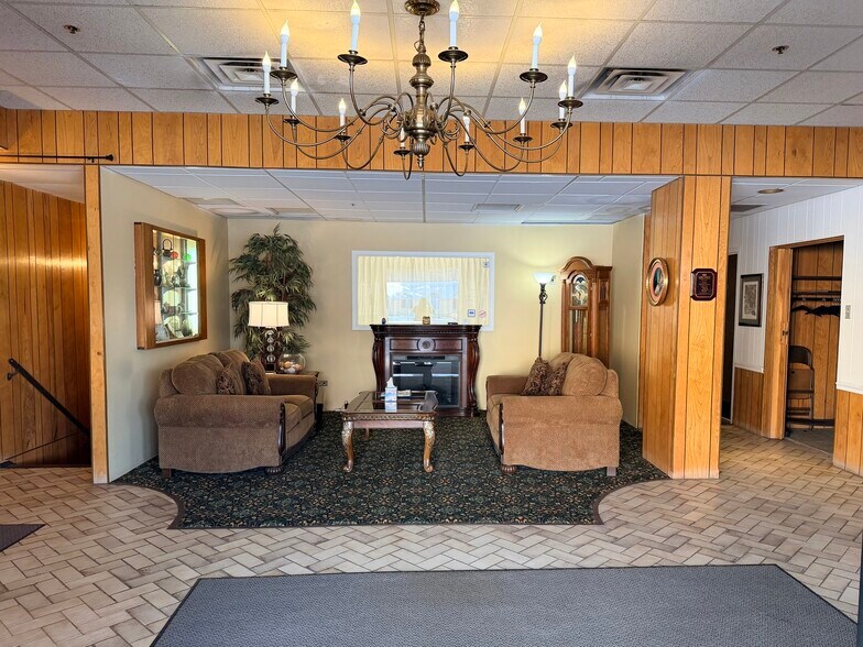 415 N Gary Ave, Carol Stream, IL à vendre - Photo du bâtiment - Image 3 de 6