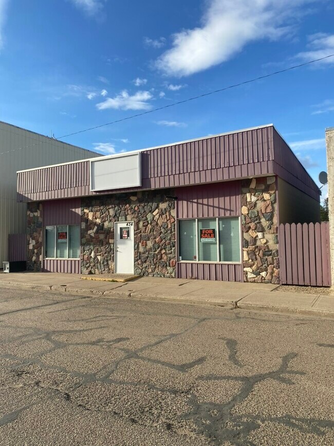 Plus de détails pour 434 2 ave, Bassano, AB - Flex à vendre