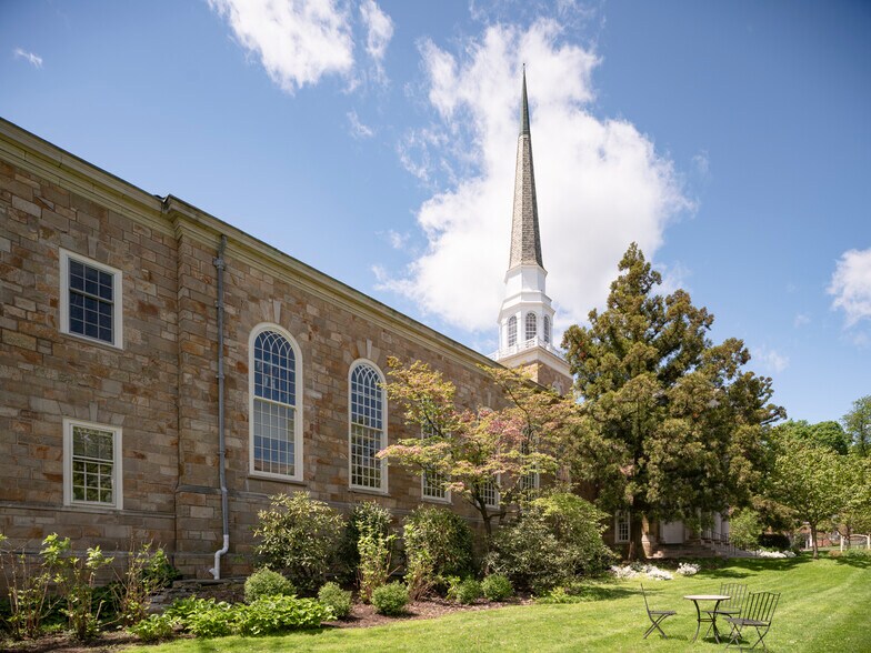 8 Hillside Ave, Montclair, NJ à louer - Photo du bâtiment - Image 2 de 6
