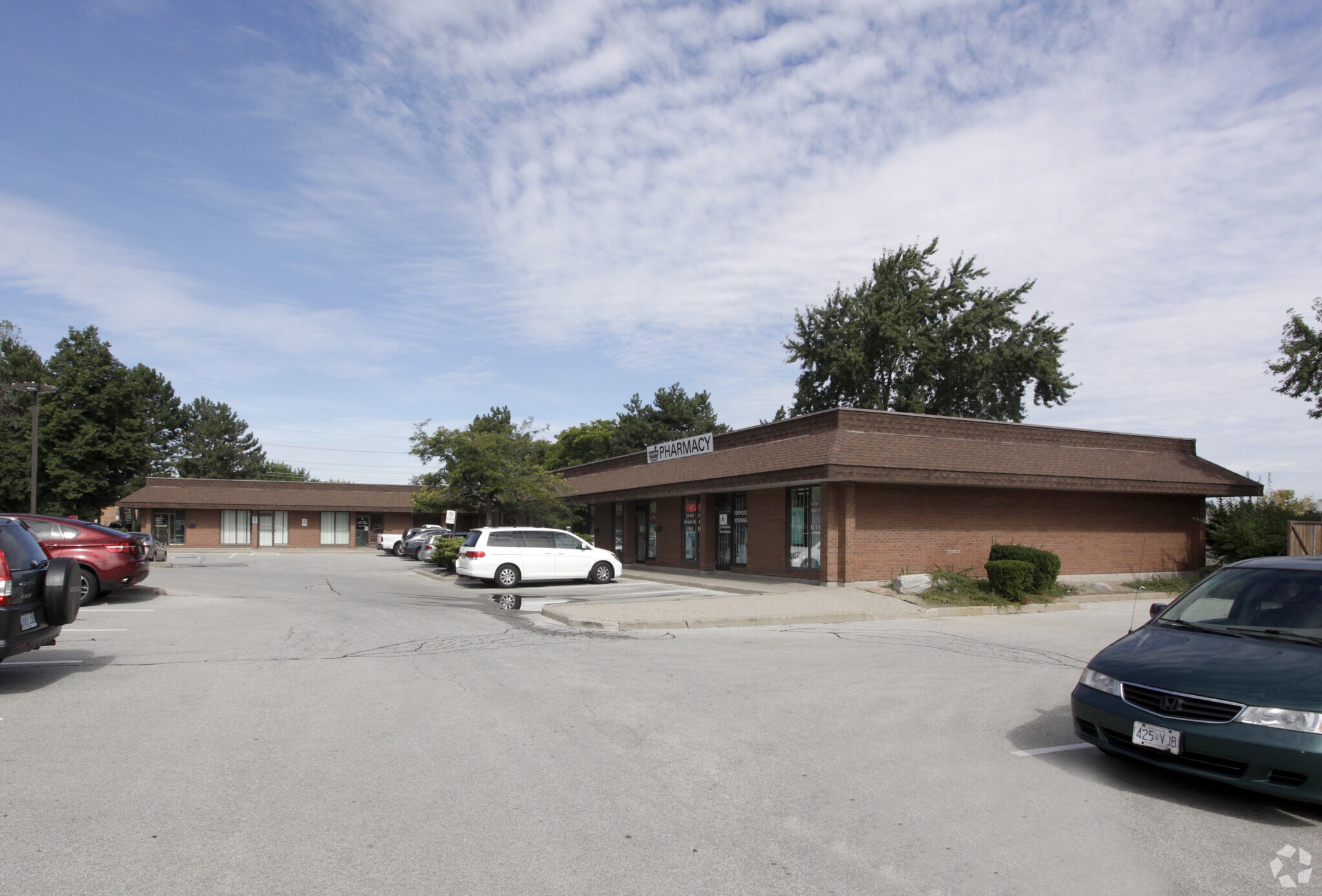 2318 Dunwin Dr, Mississauga, ON for sale Primary Photo- Image 1 of 1