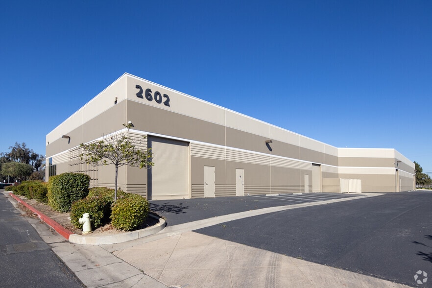 2602 Airpark Dr, Santa Maria, CA for lease - Primary Photo - Image 1 of 3