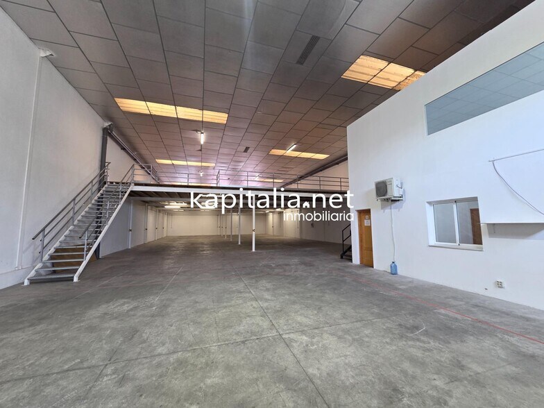 Industrial in Ontinyent, Valencia for lease - Interior Photo - Image 1 of 13