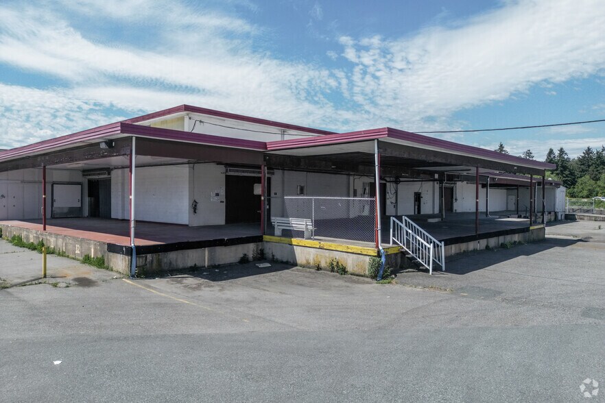 31825 Marshall Pl, Abbotsford, BC à louer - Photo du bâtiment - Image 3 de 3