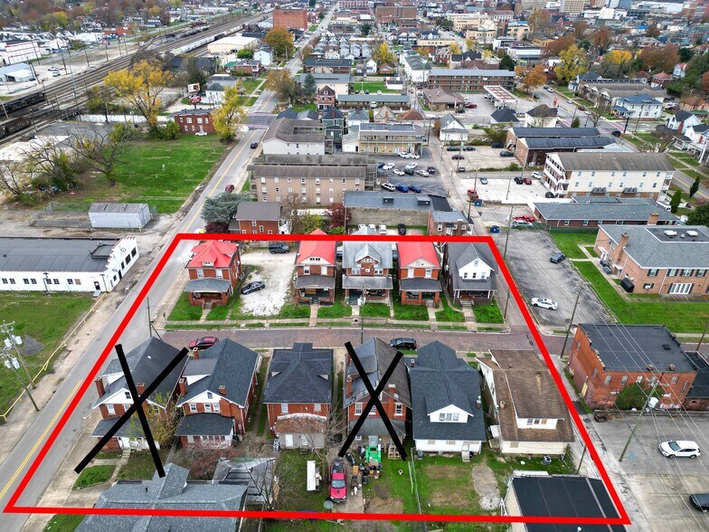 John Marshall Drive Portfolio portefeuille de 4 propriétés à vendre sur LoopNet.ca - Photo du bâtiment - Image 2 de 24