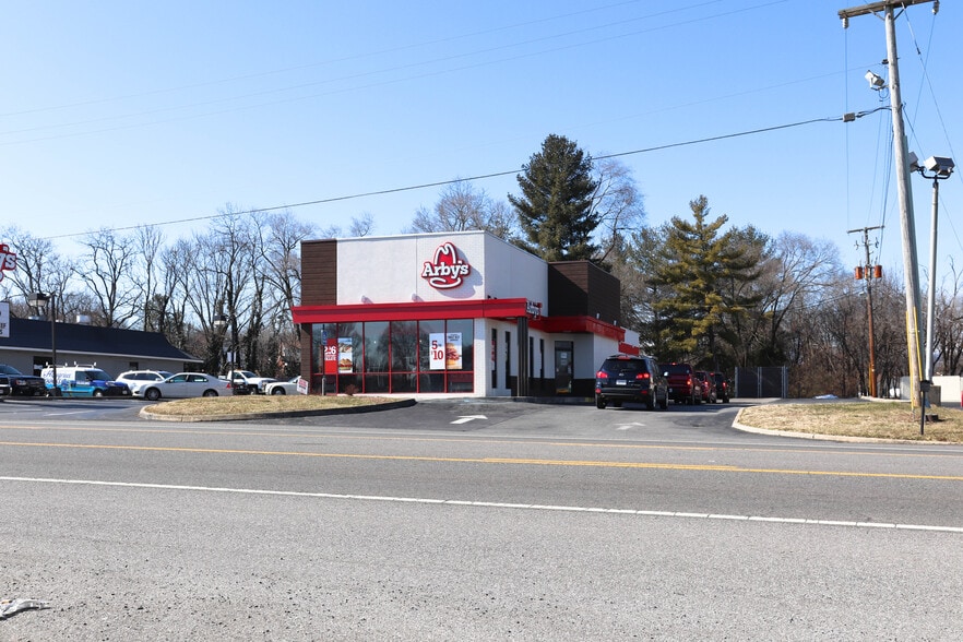 5442 Williamson Rd, Roanoke, VA for sale - Building Photo - Image 2 of 9