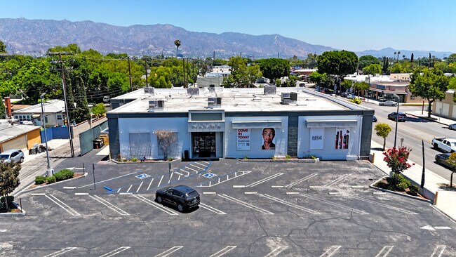 More details for 2721 W Magnolia Blvd, Burbank, CA - Office/Retail for Lease