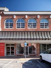 1100-1120 Classen Dr, Oklahoma City, OK à louer Photo du bâtiment- Image 1 de 5