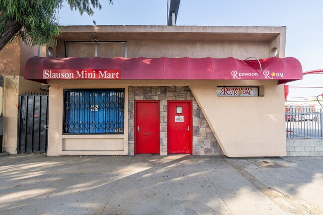 Plus de détails pour 4533 Slauson Ave, Maywood, CA - Commerce de détail à vendre