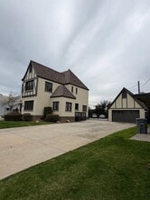 1520 E Olive Ave, Fresno, CA for lease Interior Photo- Image 2 of 3