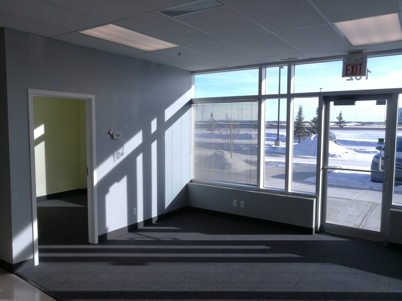 5255 McCall Way NE, Calgary, AB for sale - Interior Photo - Image 1 of 1