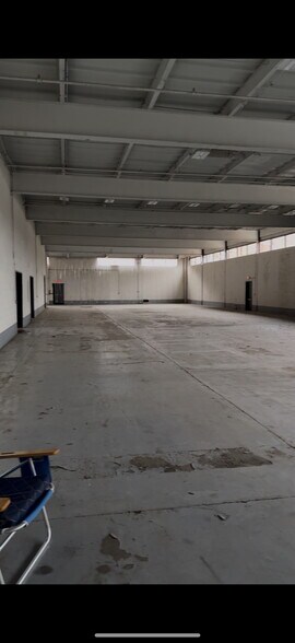 47 Langstaff Ave, Edison, NJ à vendre - Photo intérieure - Image 2 de 4