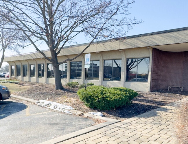 More details for 1400 S Wolf Rd, Wheeling, IL - Office for Sale