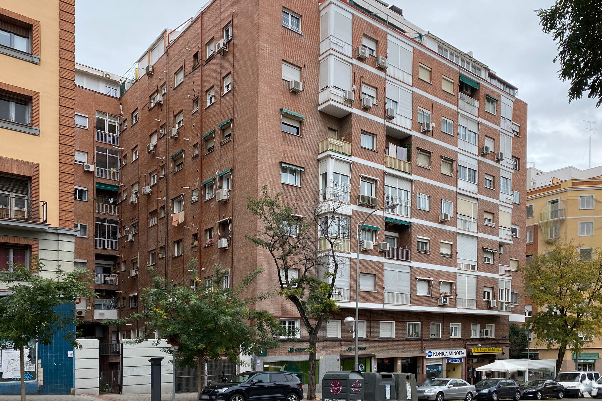 Immeuble residentiel dans Madrid, Madrid à vendre Photo principale- Image 1 de 2