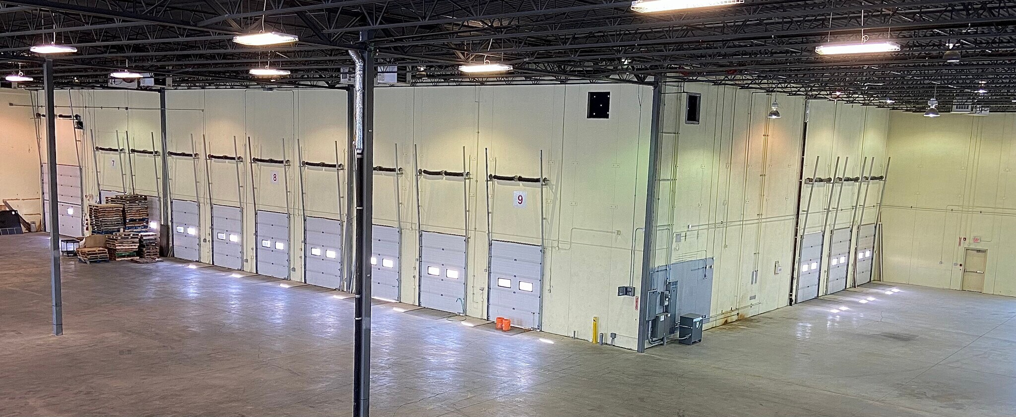 4404 14th St NE, Calgary, AB for sale Building Photo- Image 1 of 1