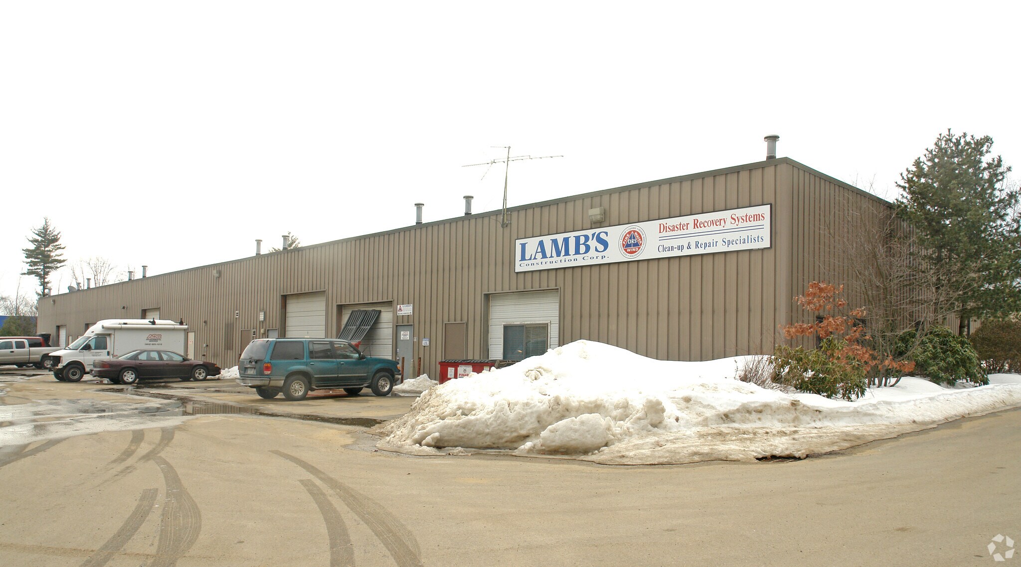 53 Wentworth Ave, Londonderry, NH à louer Photo principale- Image 1 de 7