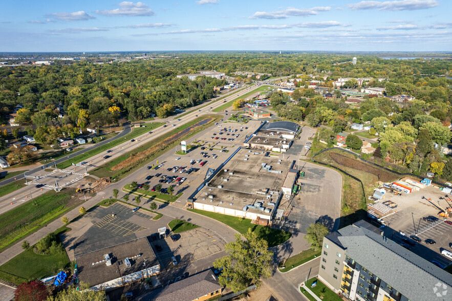 9141-9175 S Highway Dr, Circle Pines, MN for lease - Aerial - Image 3 of 17