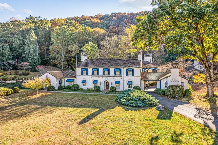 4710 N Lee Hwy, Cleveland, TN à vendre - Photo du bâtiment - Image 1 de 51