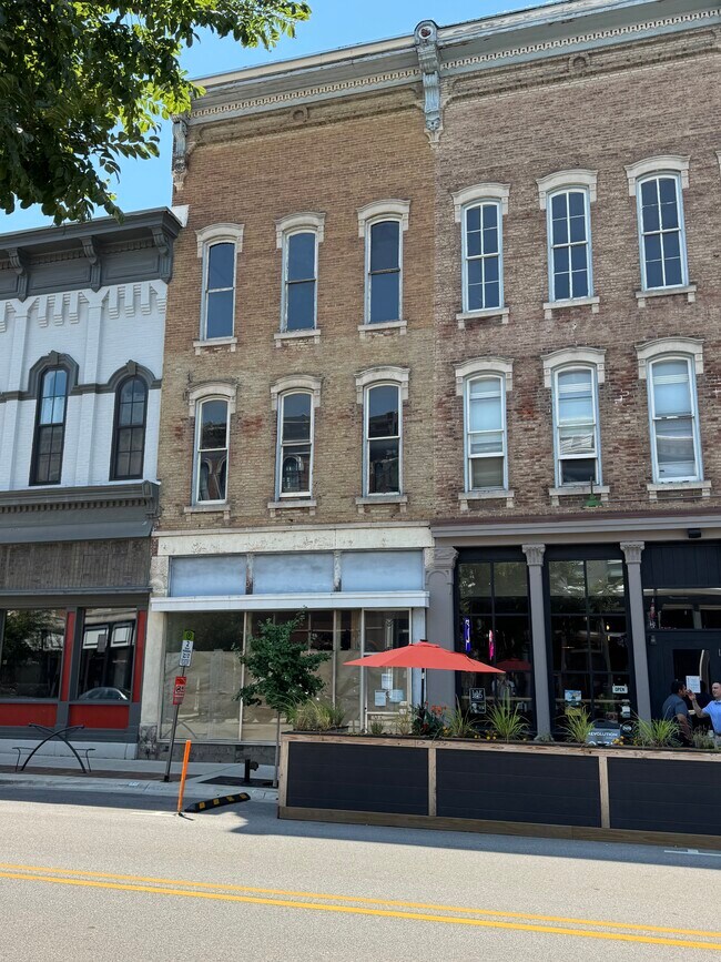 More details for 725 Main St, Lafayette, IN - Retail for Sale