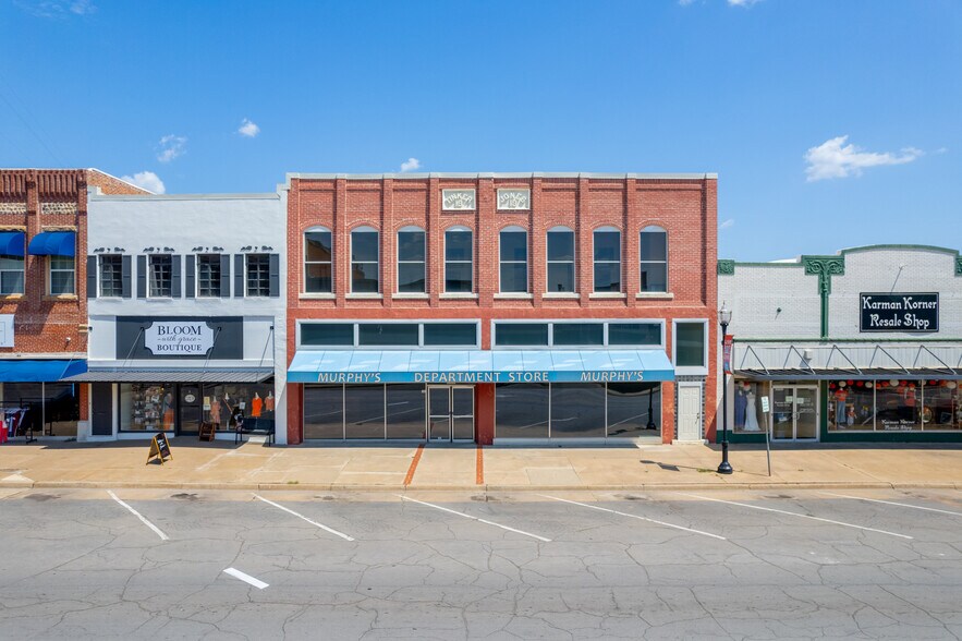 815 S Main St, Stillwater, OK à vendre - Photo du bâtiment - Image 2 de 46