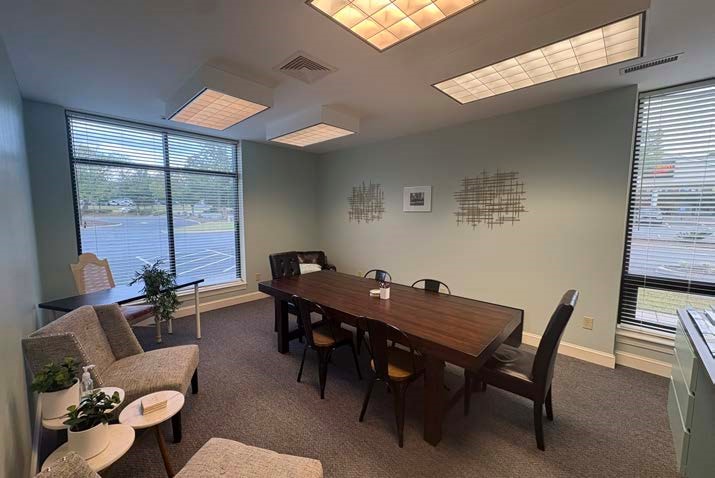 900-920 Gardens Blvd, Charlottesville, VA à vendre - Photo intérieure - Image 3 de 7