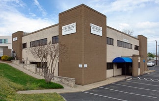 Plus de détails pour 712 N Elm St, High Point, NC - Bureau à louer