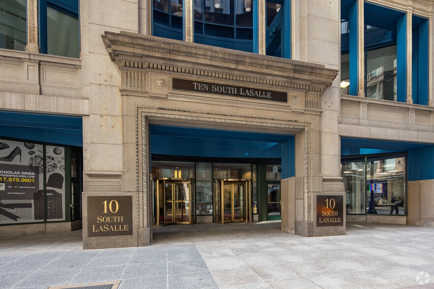 10 S LaSalle St, Chicago, IL for lease - Building Photo - Image 3 of 18