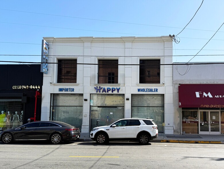 757 E Pico Blvd, Los Angeles, CA à vendre - Photo du bâtiment - Image 2 de 9