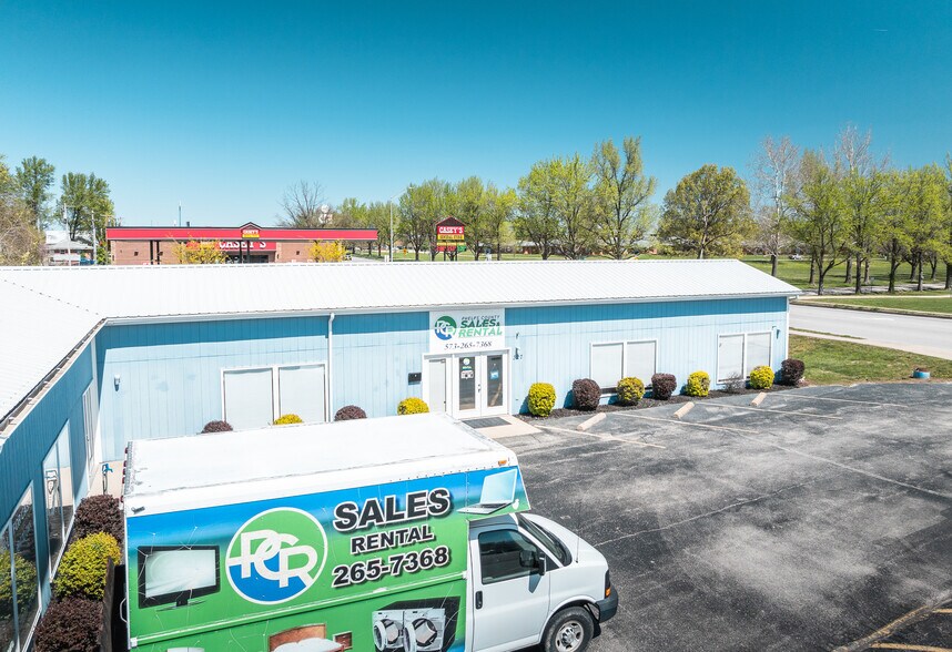 329 N Jefferson St, Saint James, MO à vendre - Photo du bâtiment - Image 2 de 28